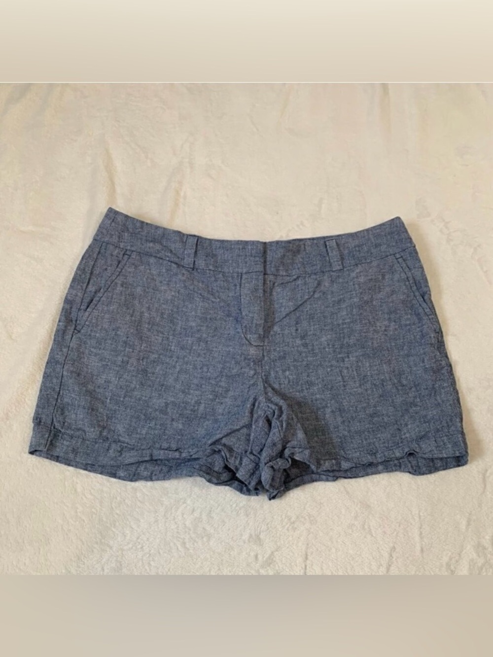 LOFT Blue Linen Cotton Blend Chambray Shorts, Size 10